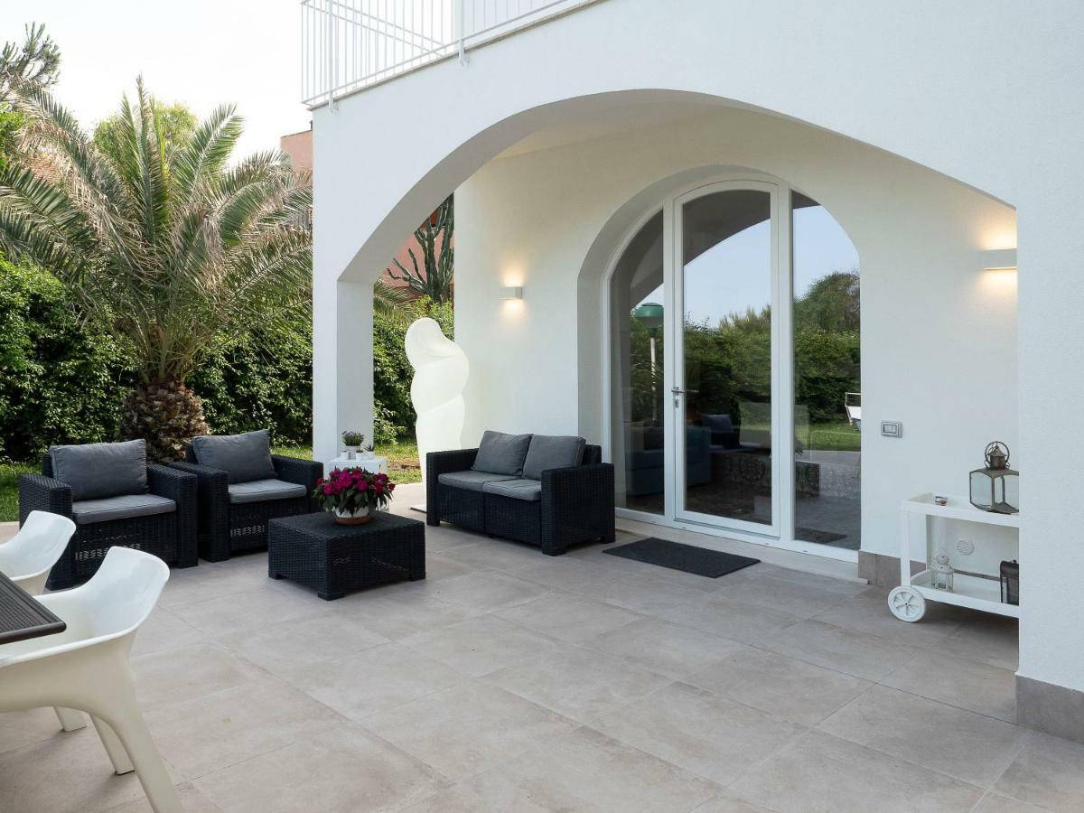Villa Sulla Spiaggia Tra Catania E Siracusa Agnone Bagni Exterior foto